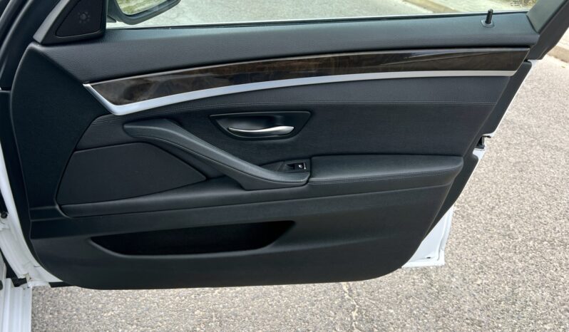 BMW Seria 5 | 4×4 (doł. automatycznie) | Automatyczna | 258 KM | Biały full