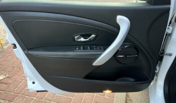 RENAULT Megane  | FWD (przód) | Manualna | 130 KM | Biały full