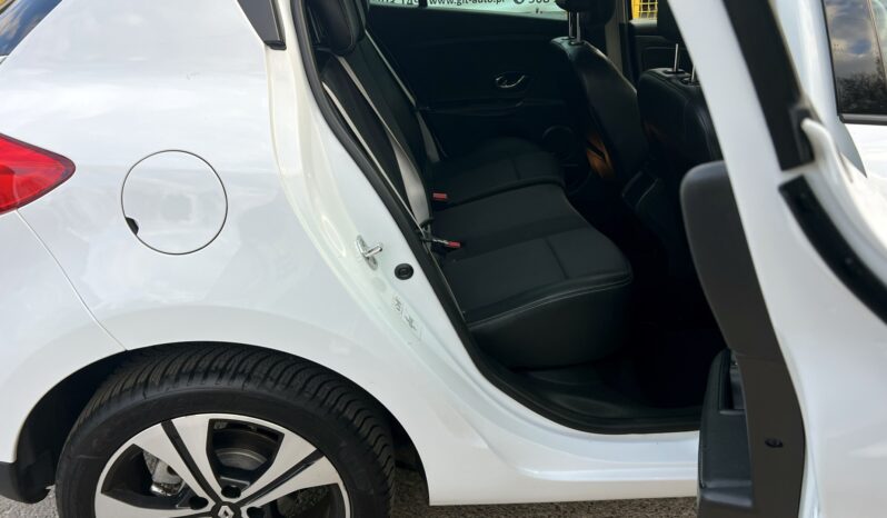 RENAULT Megane  | FWD (przód) | Manualna | 130 KM | Biały full