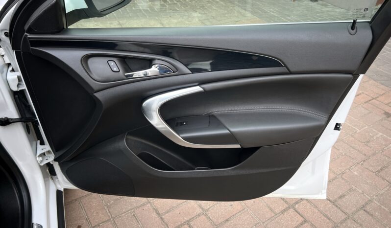 OPEL Insignia  | FWD (przód) | Manualna | 170 KM | Biały full