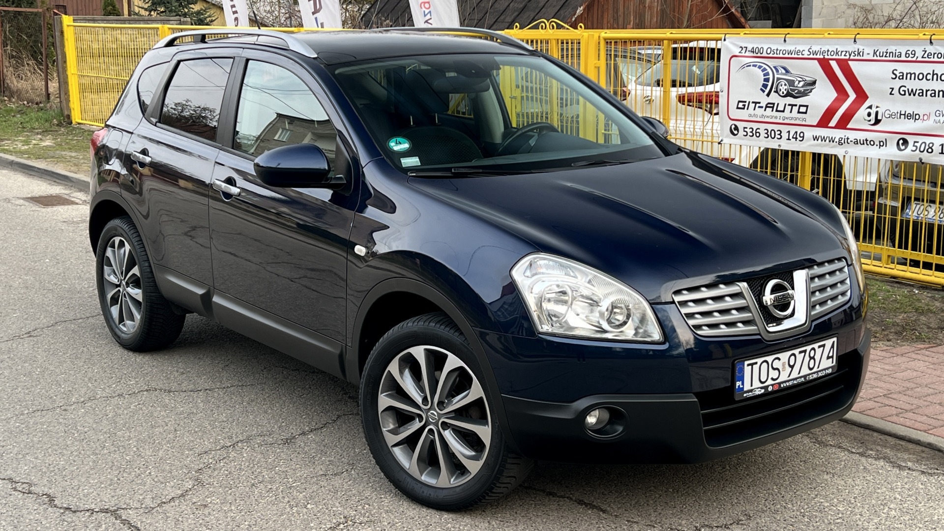 Nissan Qashqai  | Fwd (Przód) | Manualna | 141 Km | Granatowy