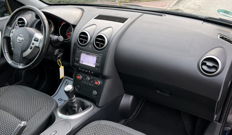NISSAN Qashqai  | FWD (przód) | Manualna | 141 KM | Granatowy full