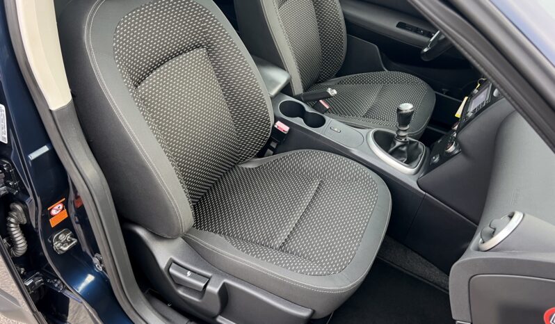 NISSAN Qashqai  | FWD (przód) | Manualna | 141 KM | Granatowy full