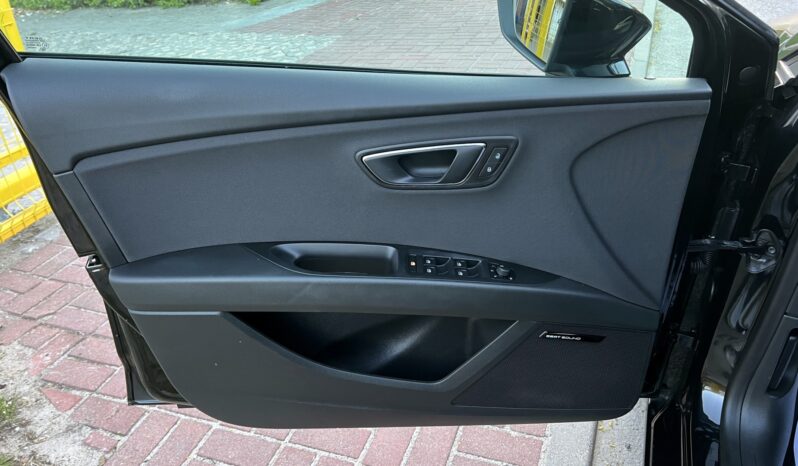 SEAT Leon  | FWD (przód) | Manualna | 150 KM | Czarny full
