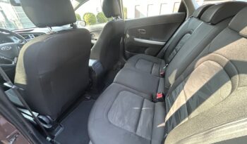 KIA Ceed  | przedni | Manualna | 135 KM | Brązowy full