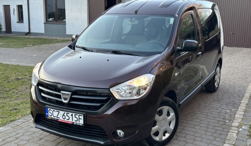 DACIA Dokker  | przedni | Manualna | 102 KM | Brązowy full