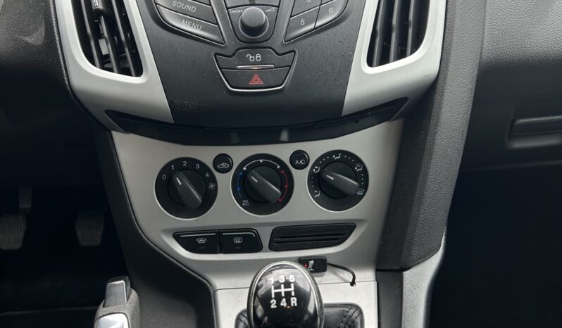 FORD Focus  | przedni | Manualna | 105 KM | inny full