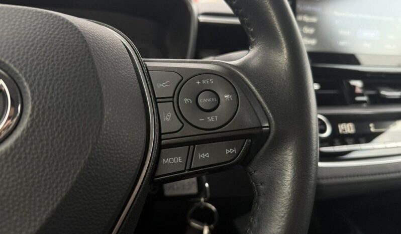 TOYOTA Corolla  | FWD (przód) | Automatyczna | 125 KM | Biały full