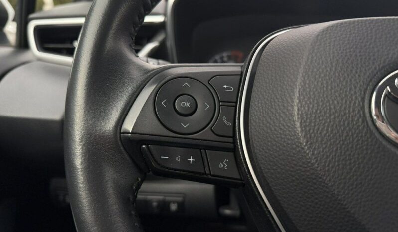 TOYOTA Corolla  | FWD (przód) | Automatyczna | 125 KM | Biały full