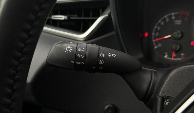 TOYOTA Corolla  | FWD (przód) | Automatyczna | 125 KM | Biały full