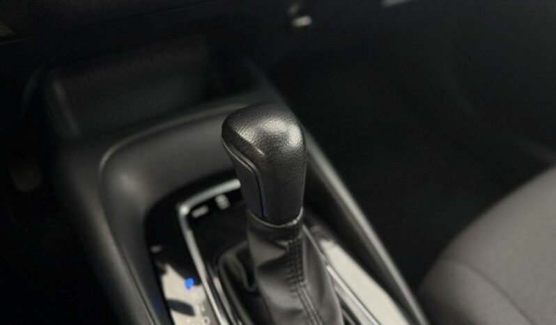 TOYOTA Corolla  | FWD (przód) | Automatyczna | 125 KM | Biały full