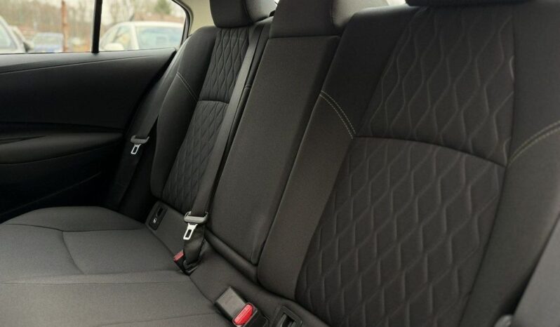 TOYOTA Corolla  | FWD (przód) | Automatyczna | 125 KM | Biały full