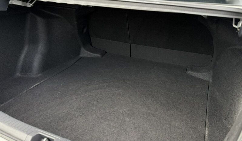 TOYOTA Corolla  | FWD (przód) | Automatyczna | 125 KM | Biały full