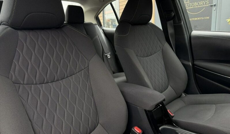 TOYOTA Corolla  | FWD (przód) | Automatyczna | 125 KM | Biały full