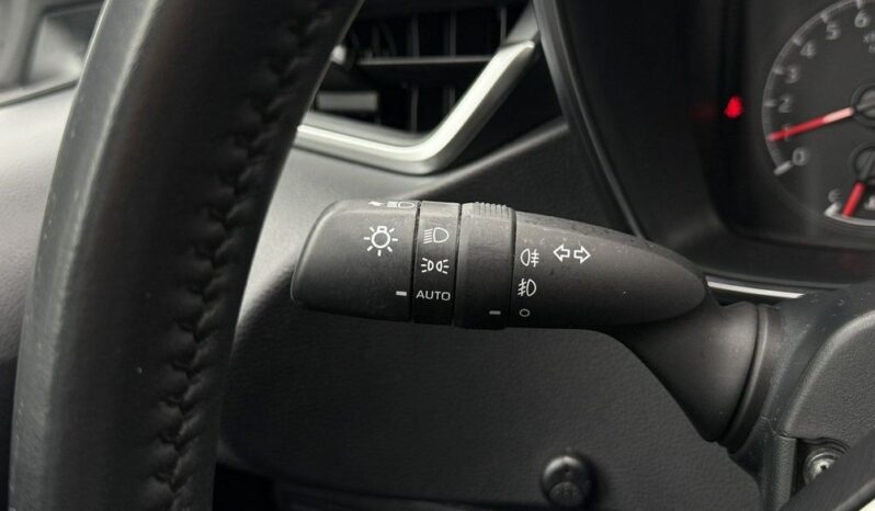 TOYOTA Corolla  | FWD (przód) | Automatyczna | 125 KM | Biały full