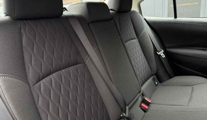 TOYOTA Corolla  | FWD (przód) | Automatyczna | 125 KM | Biały full