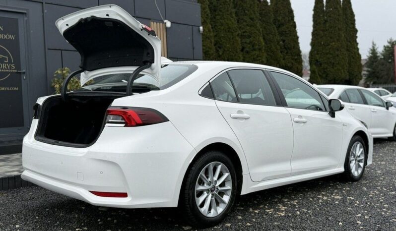 TOYOTA Corolla  | FWD (przód) | Automatyczna | 125 KM | Biały full
