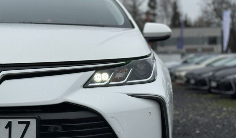 TOYOTA Corolla  | FWD (przód) | Automatyczna | 125 KM | Biały full