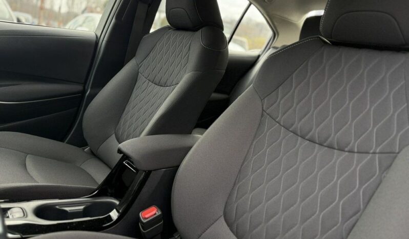 TOYOTA Corolla  | FWD (przód) | Manualna | 125 KM | Czarny full