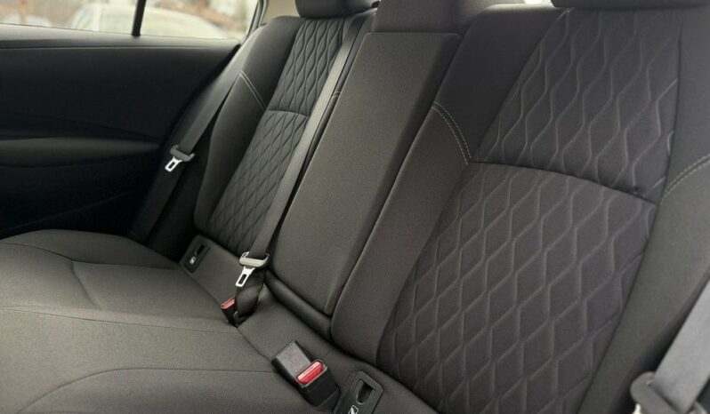 TOYOTA Corolla  | FWD (przód) | Manualna | 125 KM | Czarny full