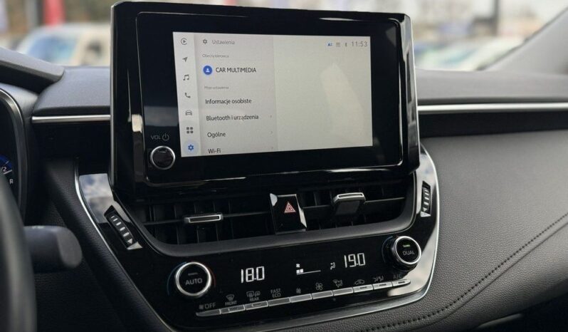 TOYOTA Corolla  | FWD (przód) | Manualna | 125 KM | Czarny full