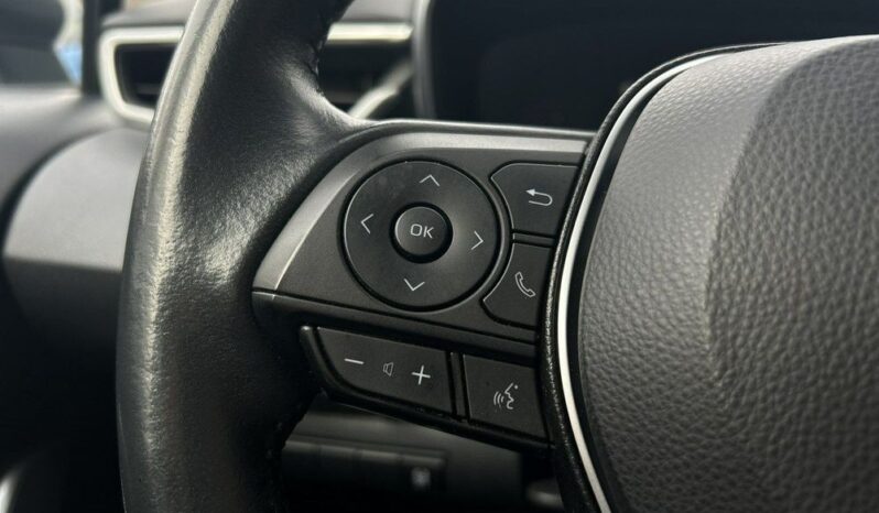 TOYOTA Corolla  | FWD (przód) | Automatyczna | 125 KM | Biały full