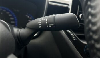 TOYOTA Corolla  | FWD (przód) | Automatyczna | 125 KM | Biały full