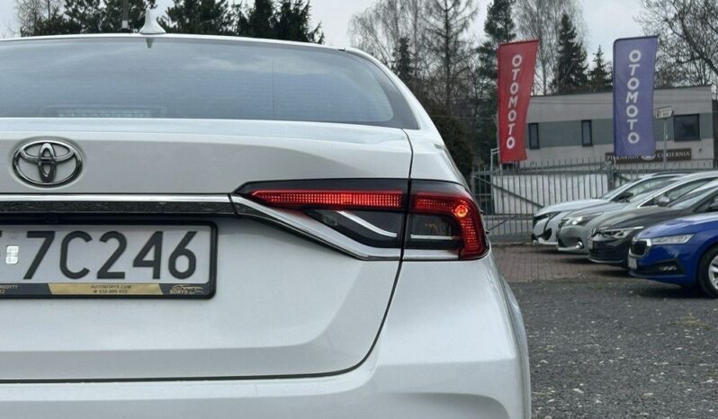 TOYOTA Corolla  | FWD (przód) | Automatyczna | 125 KM | Biały full