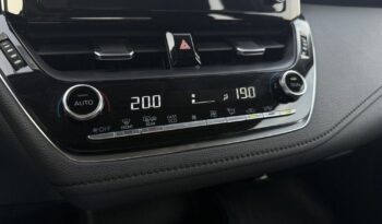 TOYOTA Corolla  | FWD (przód) | Manualna | 125 KM | Czarny full