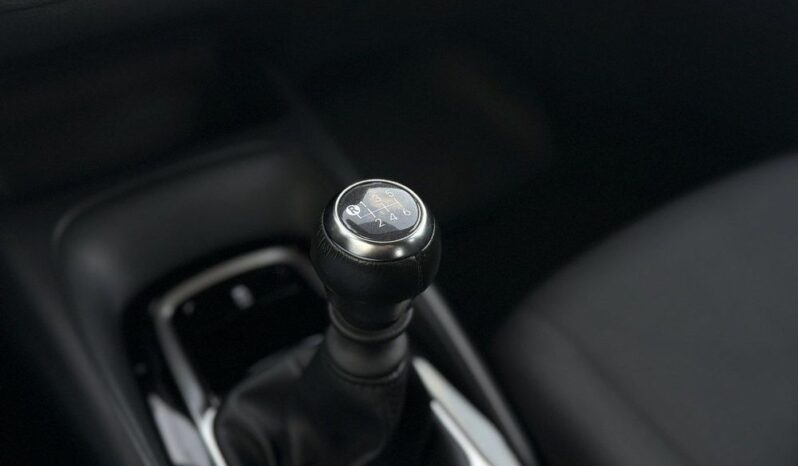 TOYOTA Corolla  | FWD (przód) | Manualna | 125 KM | Czarny full