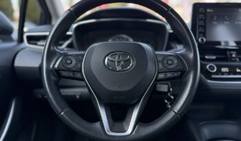 TOYOTA Corolla  | FWD (przód) | Manualna | 125 KM | Srebrny full