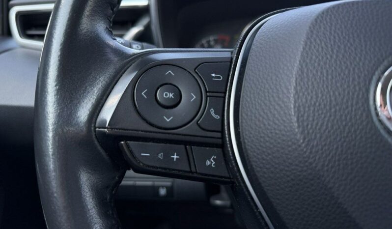 TOYOTA Corolla  | FWD (przód) | Manualna | 125 KM | Srebrny full