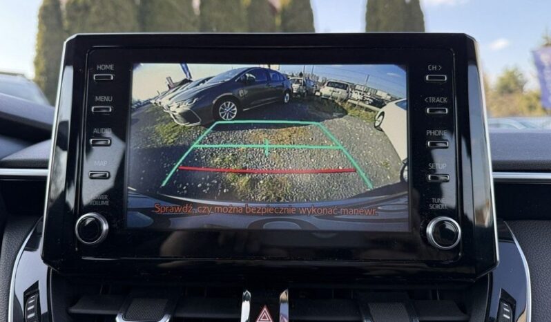 TOYOTA Corolla  | FWD (przód) | Manualna | 125 KM | Srebrny full