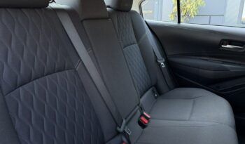 TOYOTA Corolla  | FWD (przód) | Manualna | 125 KM | Srebrny full