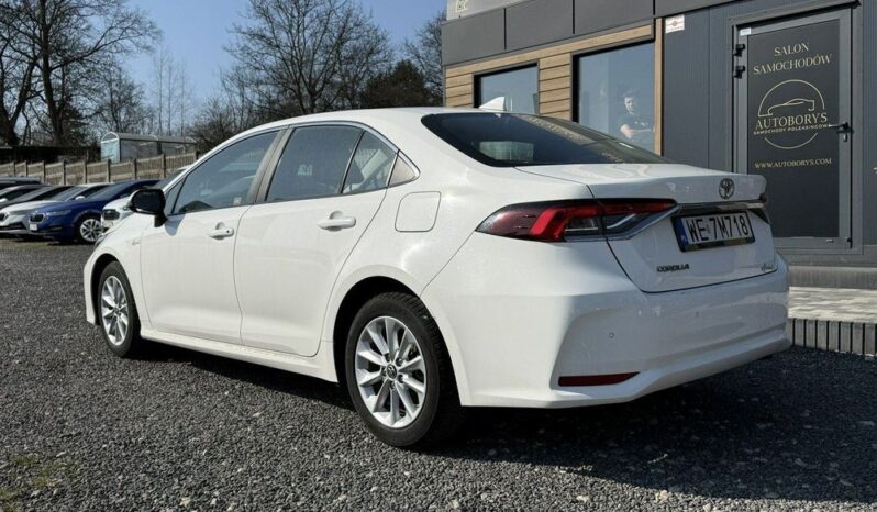 TOYOTA Corolla  | FWD (przód) | Automatyczna | 125 KM | Biały full