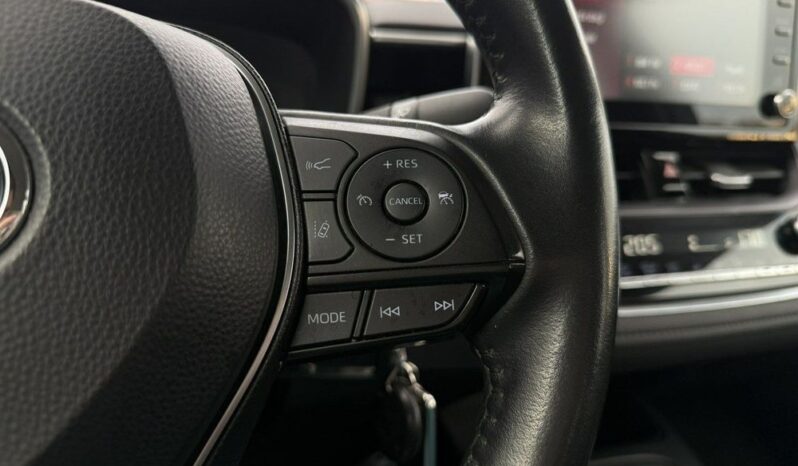 TOYOTA Corolla  | FWD (przód) | Automatyczna | 125 KM | Biały full