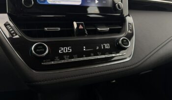 TOYOTA Corolla  | FWD (przód) | Automatyczna | 125 KM | Biały full