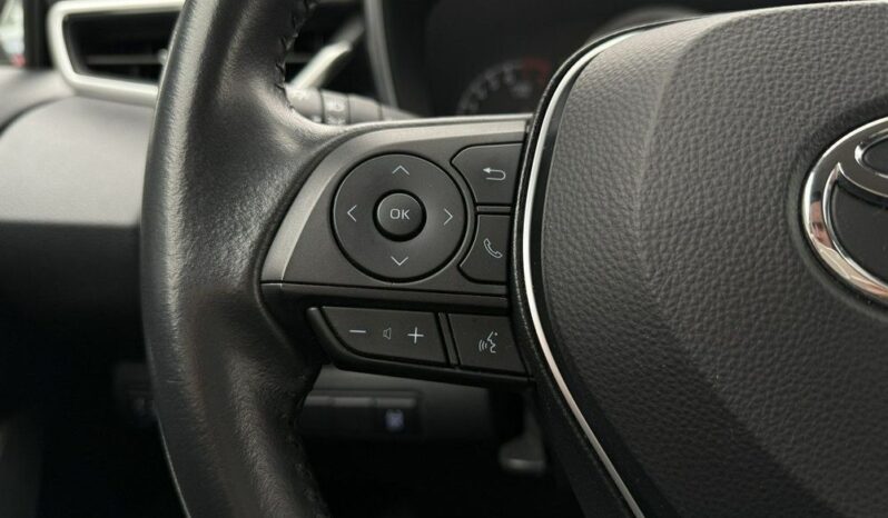 TOYOTA Corolla  | FWD (przód) | Manualna | 125 KM | Czarny full