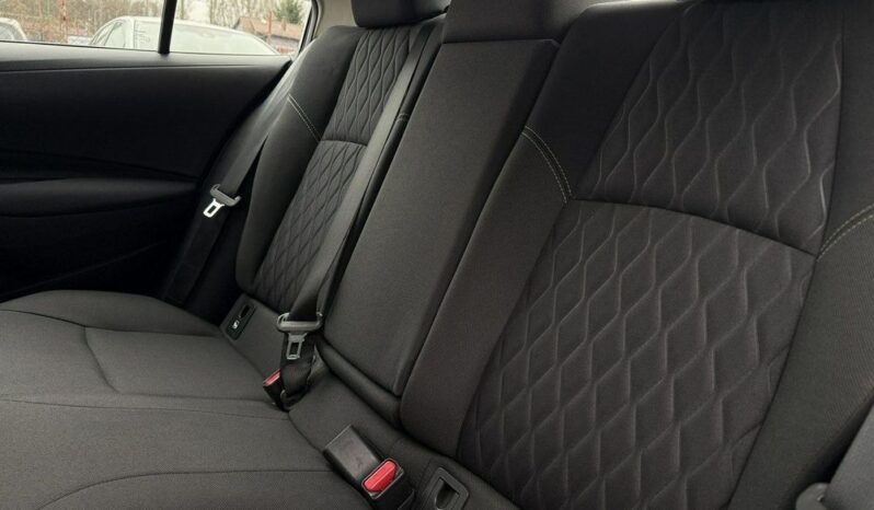 TOYOTA Corolla  | FWD (przód) | Manualna | 125 KM | Czarny full