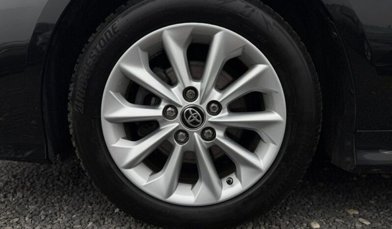 TOYOTA Corolla  | FWD (przód) | Manualna | 125 KM | Czarny full