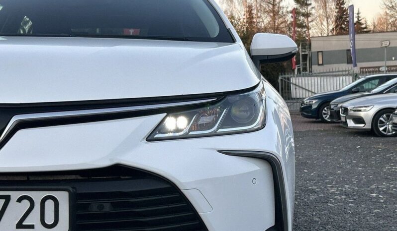 TOYOTA Corolla  | FWD (przód) | Automatyczna | 125 KM | Biały full