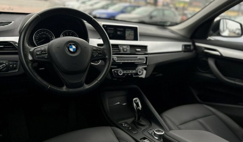 BMW X1  | FWD (przód) | Automatyczna | 140 KM | Biały full
