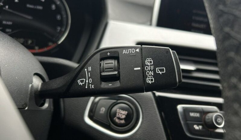 BMW X1  | FWD (przód) | Automatyczna | 140 KM | Biały full