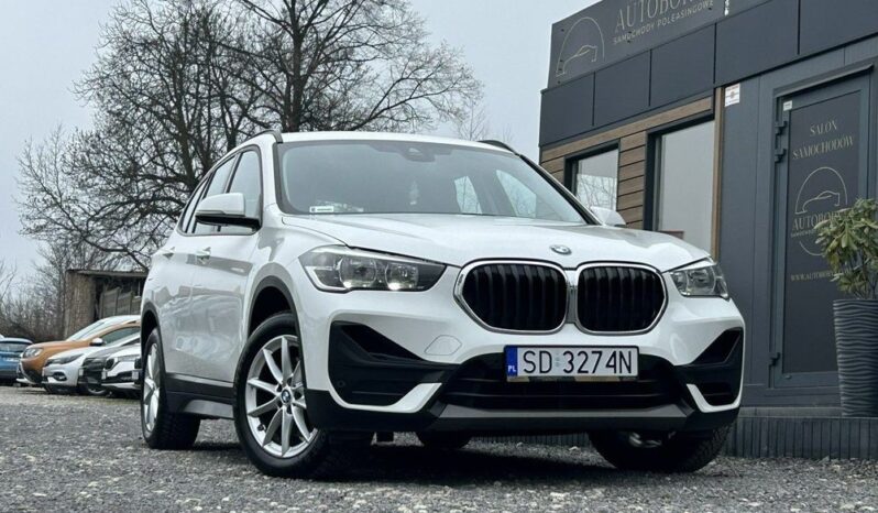BMW X1  | FWD (przód) | Automatyczna | 140 KM | Biały full