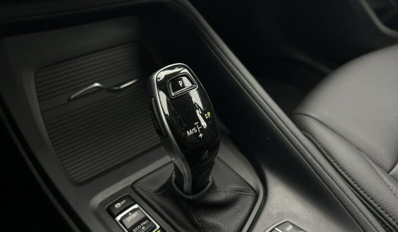 BMW X1  | FWD (przód) | Automatyczna | 140 KM | Biały full