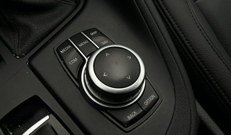 BMW X1  | FWD (przód) | Automatyczna | 140 KM | Biały full