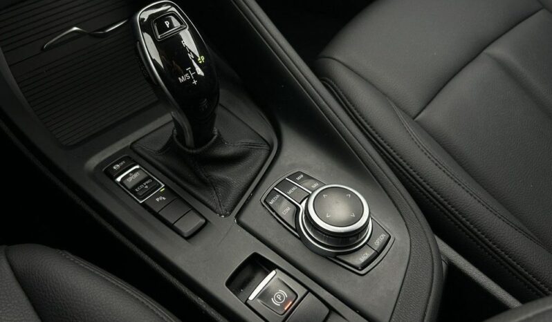 BMW X1  | FWD (przód) | Automatyczna | 140 KM | Biały full