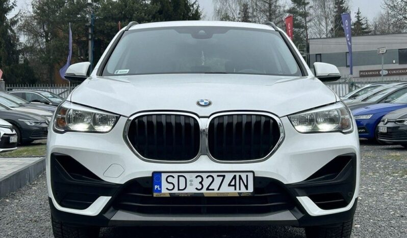 BMW X1  | FWD (przód) | Automatyczna | 140 KM | Biały full