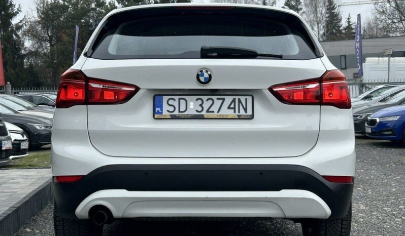 BMW X1  | FWD (przód) | Automatyczna | 140 KM | Biały full