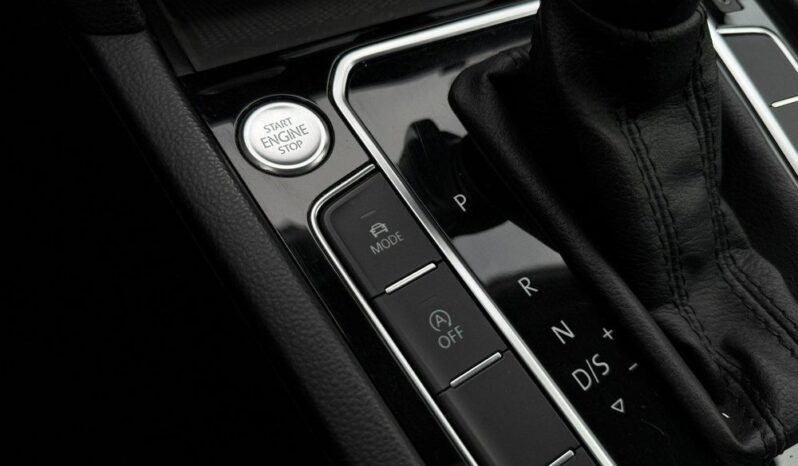 VOLKSWAGEN Passat  | FWD (przód) | Automatyczna | 190 KM | Szary full